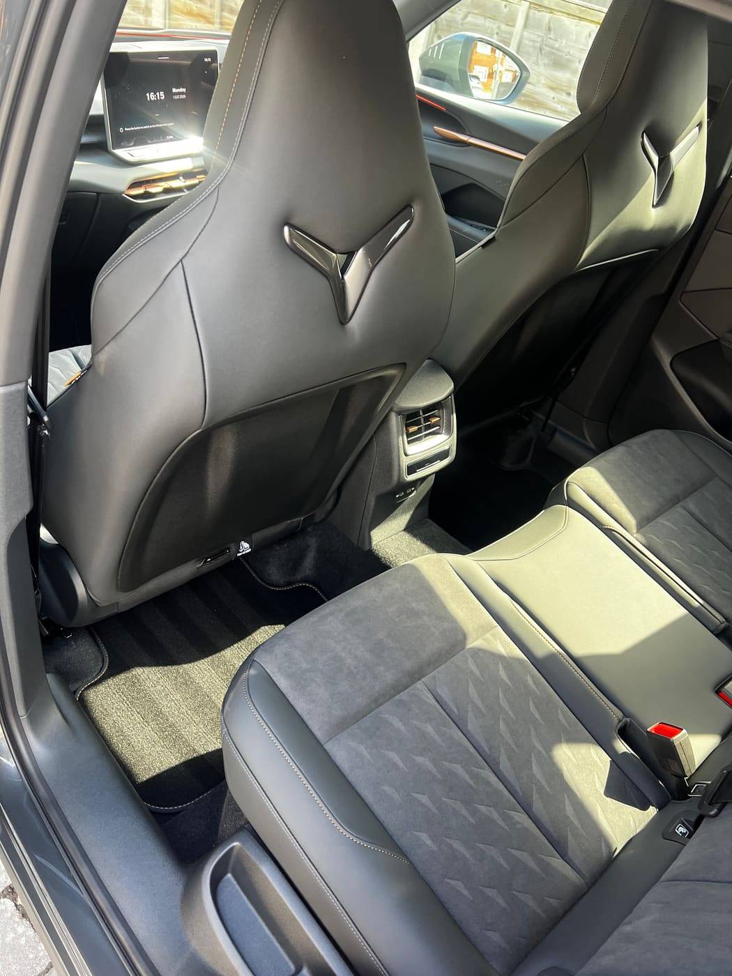 Cupra rear seats after cleaning, carpets and seats cleared